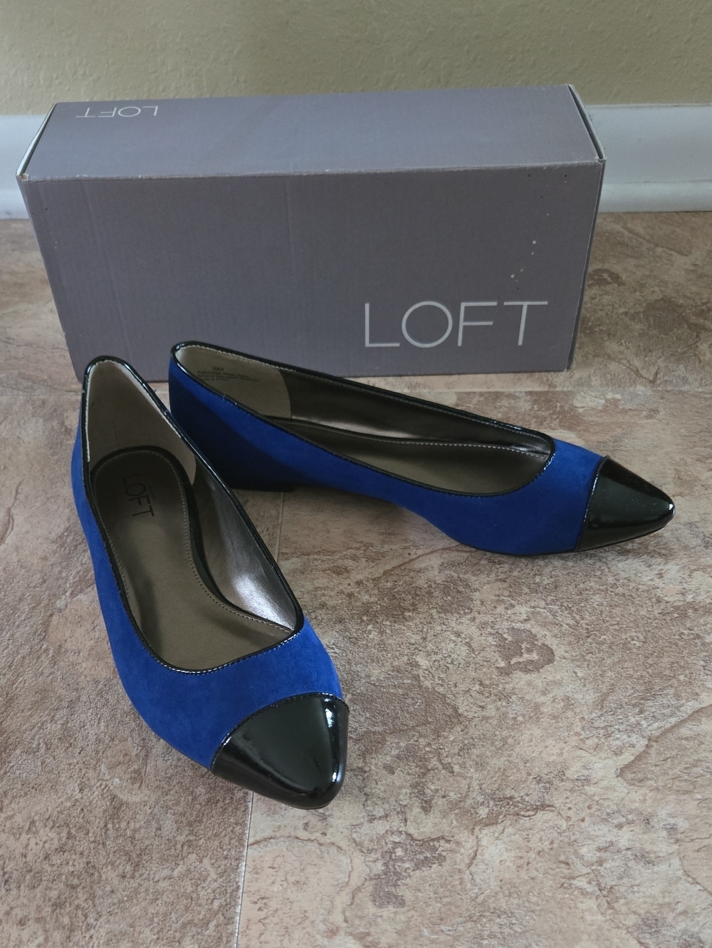 NEW Ann Taylor Loft Blue Suede Black Toe Flats 8